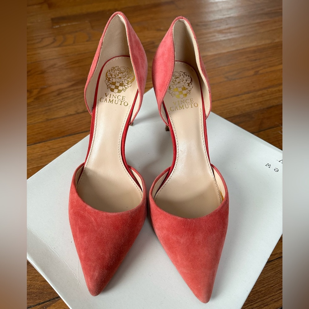 Vince Camuto Heels - size 8, EUR 38 salmon